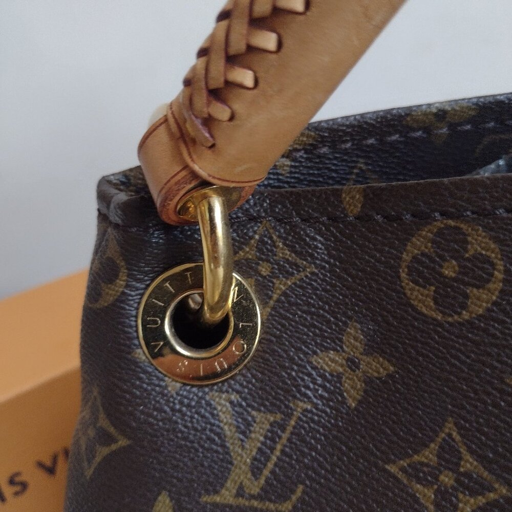 💯% AUTHENTIC Beautiful Louis Vuitton Artsy MM - Picture 12 of 16